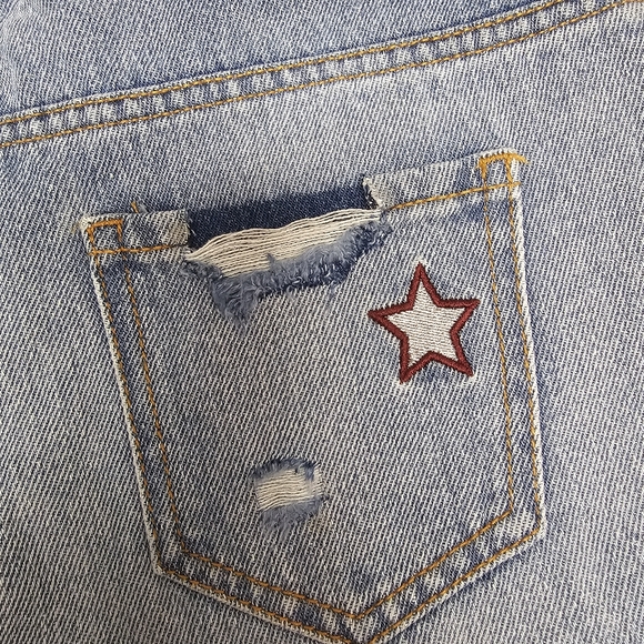 NWT NFL FocoWashington Redskins Denim Shorts Size Small Women's Embroidere - Picture 13 of 14